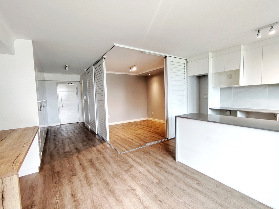 To Let 1 Bedroom Property for Rent in Observatory Western Cape